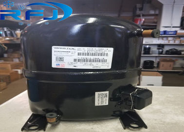 شراء مكبس ضاغط التبريد الصناعي MFD VOLTS تشغيل مكثف online manufacture