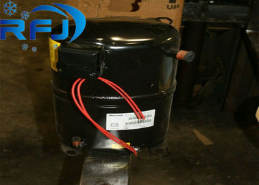 شراء المواد الصلبة الصناعية ثلاجة الصف 10.5btu / WH EER / COP وقت طويل الضمان online manufacture