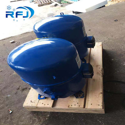 مبرد الهواء الضاغط الترددي المحكم مانيوروب MTZ36JG4AVE 3HP R404/R134a